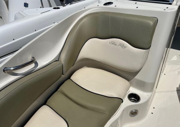 Sea-ray 220-SUNDECK image