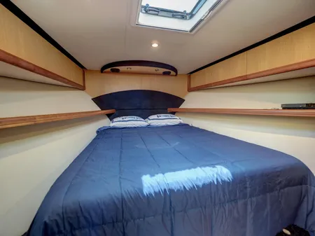 Luhrs 41 Convertible image