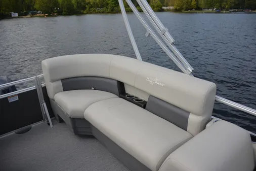 Sunchaser VISTA-7520-LR image