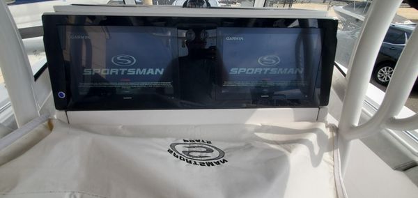 Sportsman Open 312 Center Console image
