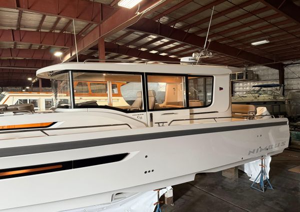 Nimbus COMMUTER-11 image