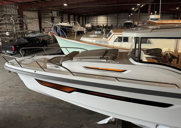 Nimbus COMMUTER-11 image