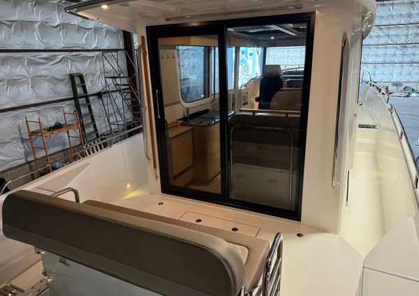 Nimbus COMMUTER-11 image