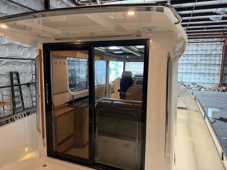 Nimbus COMMUTER-11 image