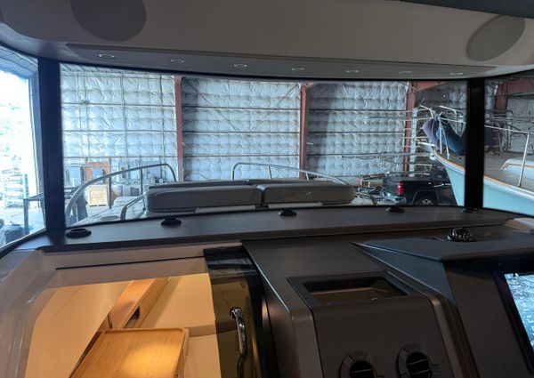 Nimbus COMMUTER-11 image