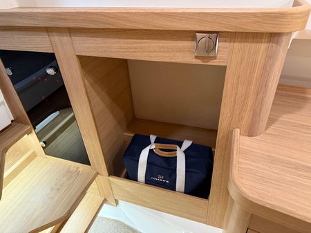 Nimbus COMMUTER-11 image