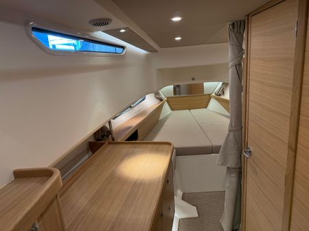 Nimbus COMMUTER-11 image