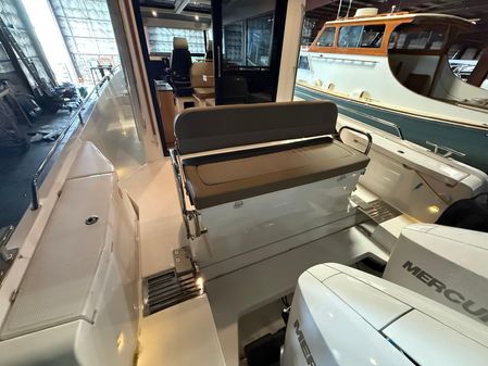 Nimbus COMMUTER-11 image