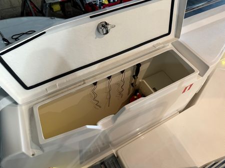 Nimbus COMMUTER-11 image