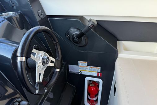 Quicksilver ACTIV-705-WEEKEND image