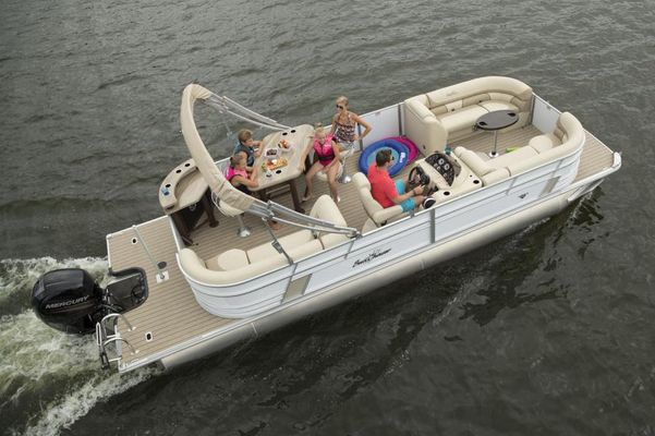SunChaser Eclipse 8525 Entertainer - main image
