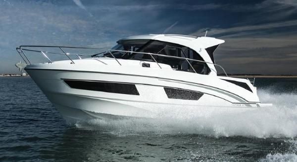 Beneteau Antares 9 