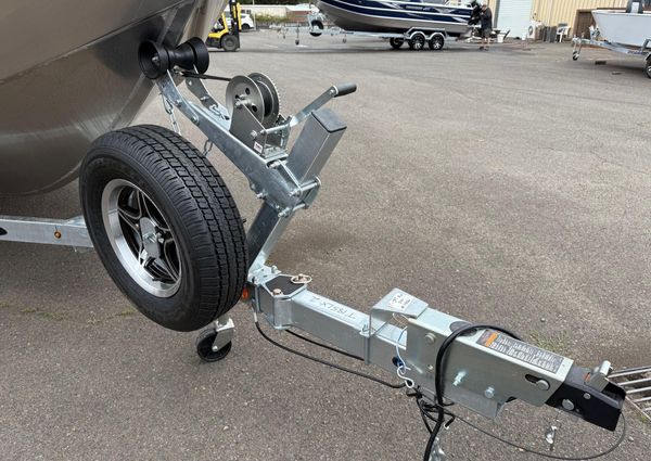 Thunder-jet 185-LUXOR image