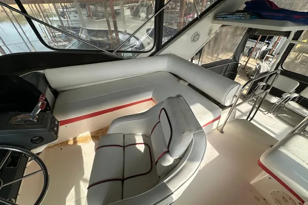 Bayliner 4388 Motoryacht image