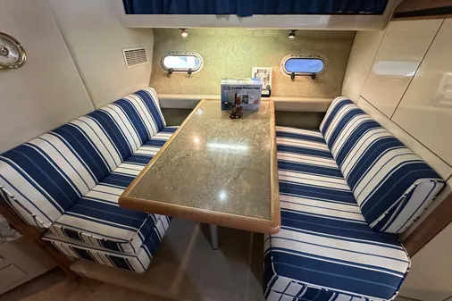 Bayliner 4388 Motoryacht image