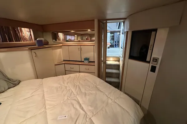 Bayliner 4388 Motoryacht image