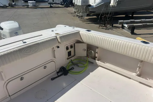 Grady-White Marlin 300 image