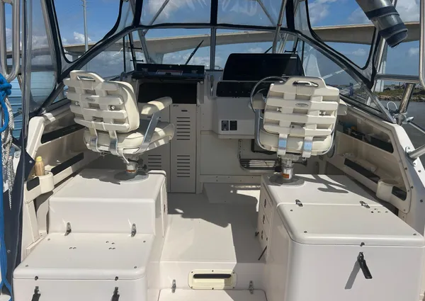 Grady-White Marlin 300 image