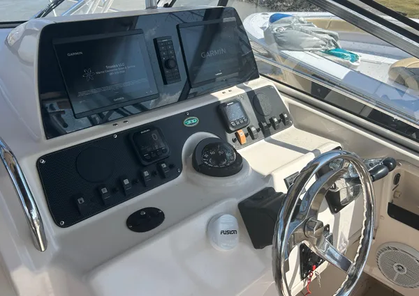 Grady-White Marlin 300 image