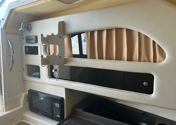 Grady-White Marlin 300 image