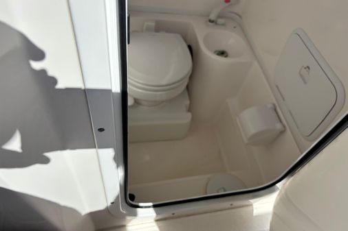 Fountain 38-CC-LS image