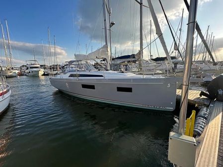 Beneteau OCEANIS-34-1 image