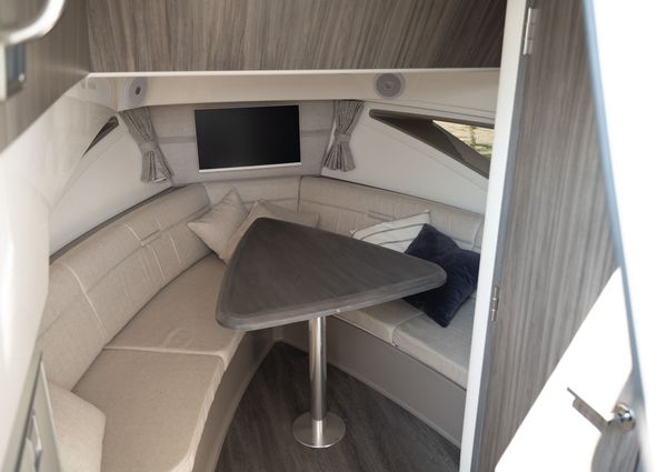 Sea-ray 320-SUNDANCER image