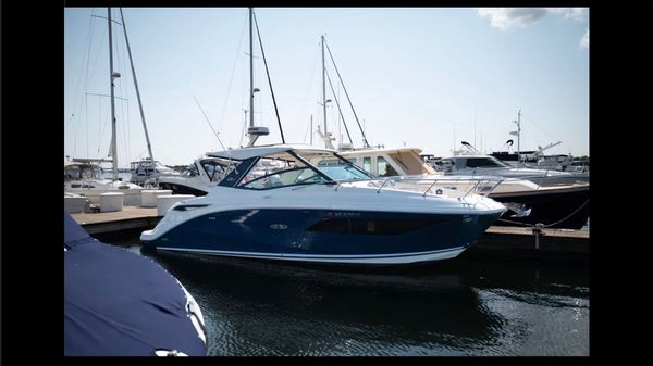Sea Ray 320 Sundancer 