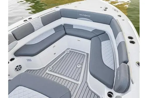 Nauticstar 332-OFFSHORE image