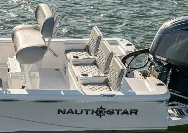 Nauticstar 214-SHALLOW-BAY image