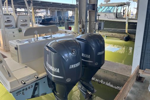 Cobia 296-CENTER-CONSOLE image