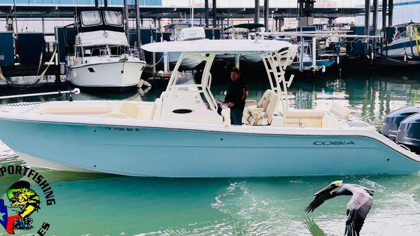 Cobia 296 Center Console 