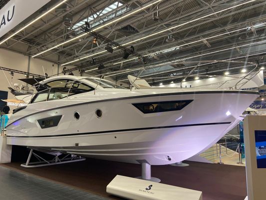 Beneteau Gran Turismo 40 - main image