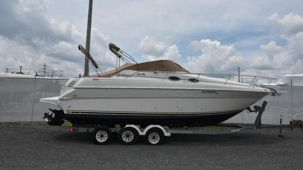 Sea Ray 270 Sundancer