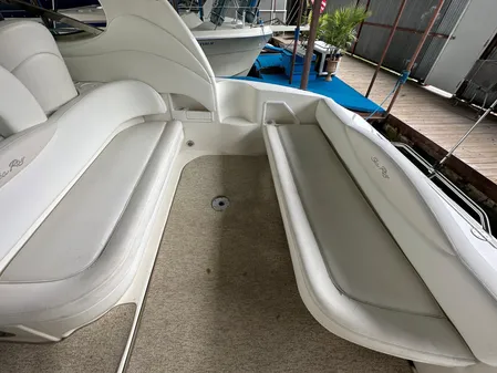 Sea Ray 360 Sundancer image