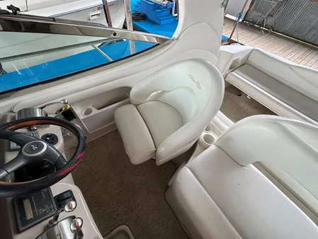 Sea Ray 360 Sundancer image