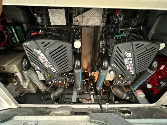 Sea Ray 360 Sundancer image