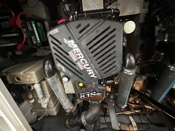 Sea Ray 360 Sundancer image