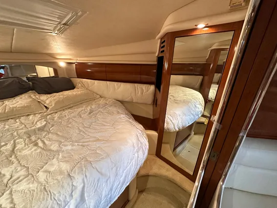 Sea Ray 360 Sundancer image