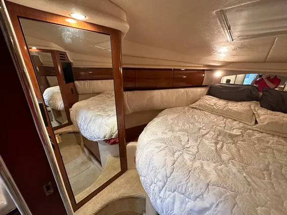 Sea Ray 360 Sundancer image