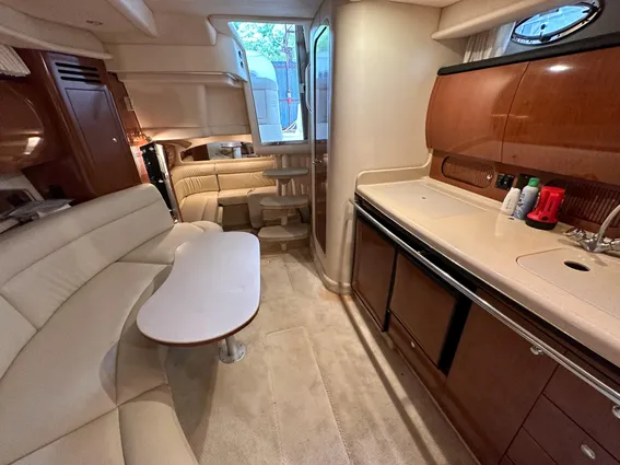 Sea Ray 360 Sundancer image