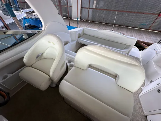 Sea Ray 360 Sundancer image