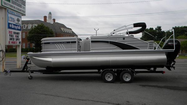 Bennington 22LSB