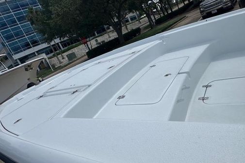 Yellowfin 24-BAY-CE image