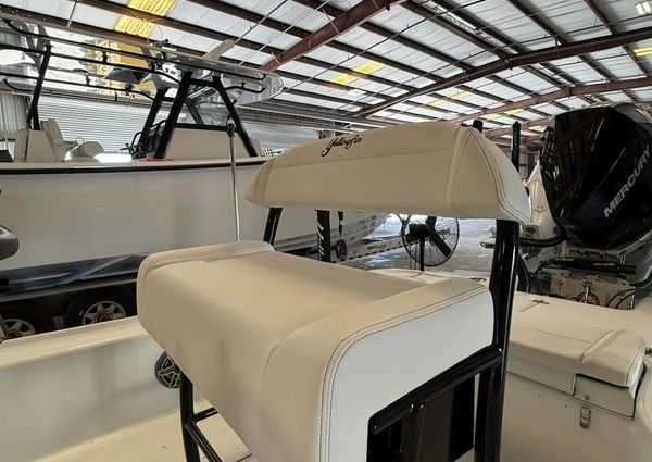 Yellowfin 24-BAY-CE image