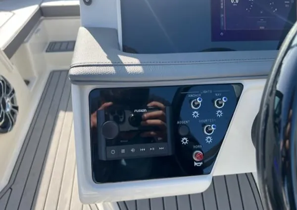 Sea-ray SPX-190 image