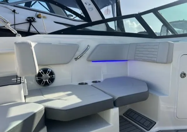 Sea-ray SPX-190 image