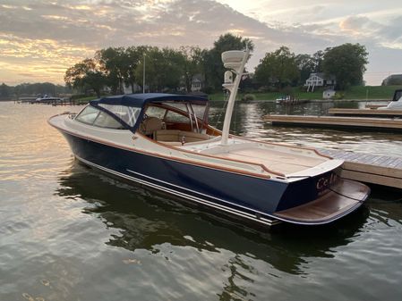 Hinckley T38R Convertible image