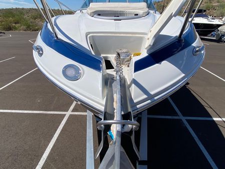 Crownline 264 CR image