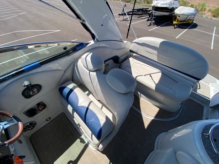 Crownline 264 CR image